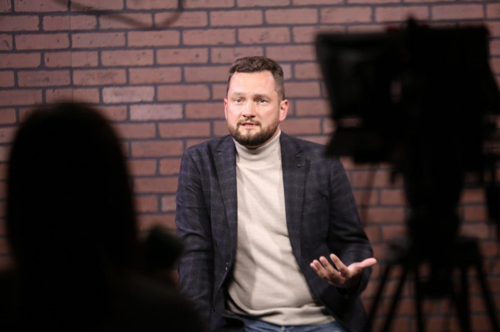 Специалисты политических профессий России получили премии РАПК за проекты 2022 года. Комментарий генерального директора АЦ “Политген” Ярослава Игнатовского.