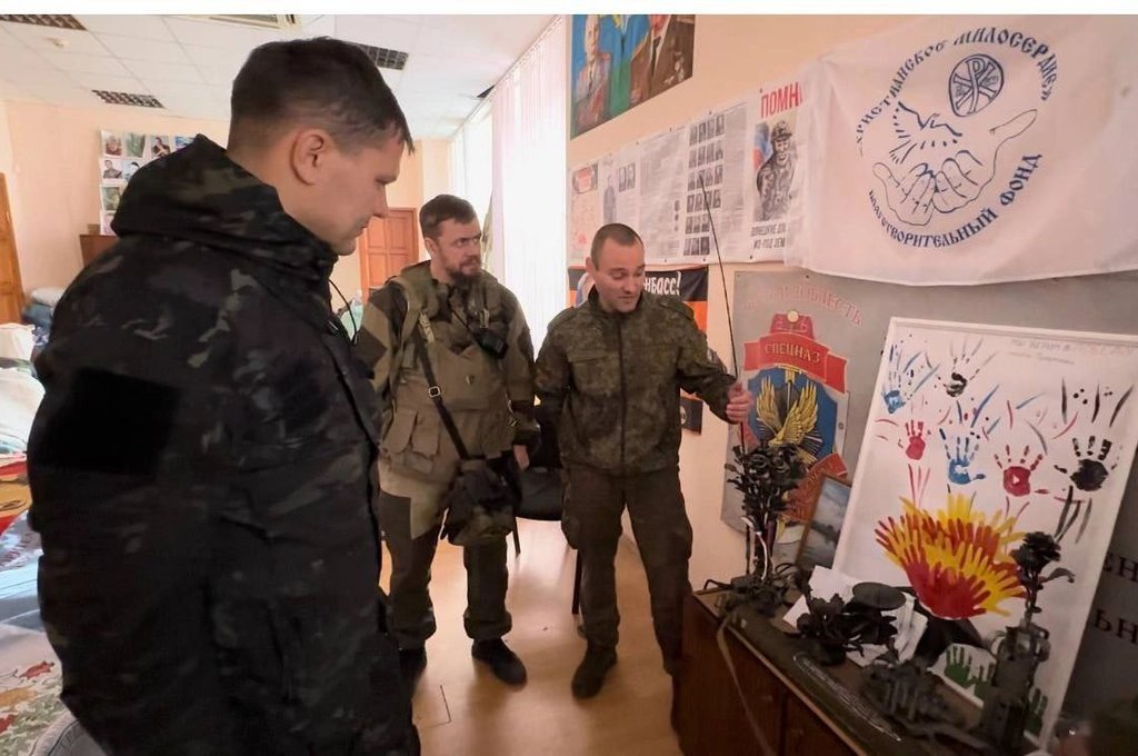Руководство Донецкого Высшего Общевойскового Командного Училища поблагодарило вологодского мэра за помощь Донбассу