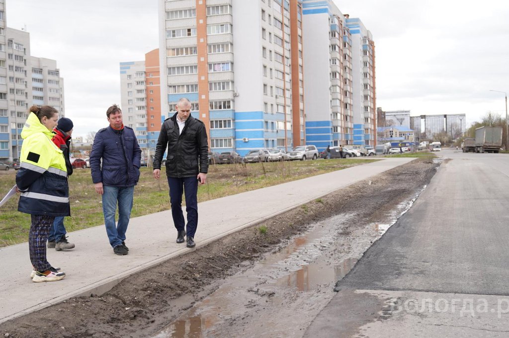 “Время уговоров, просьб и воспитательных бесед прошло”: мэр Вологды жестко разнес городских подрядчиков