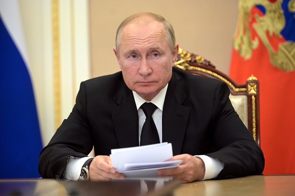 Путин: задача сдерживания цен выходит на первый план
