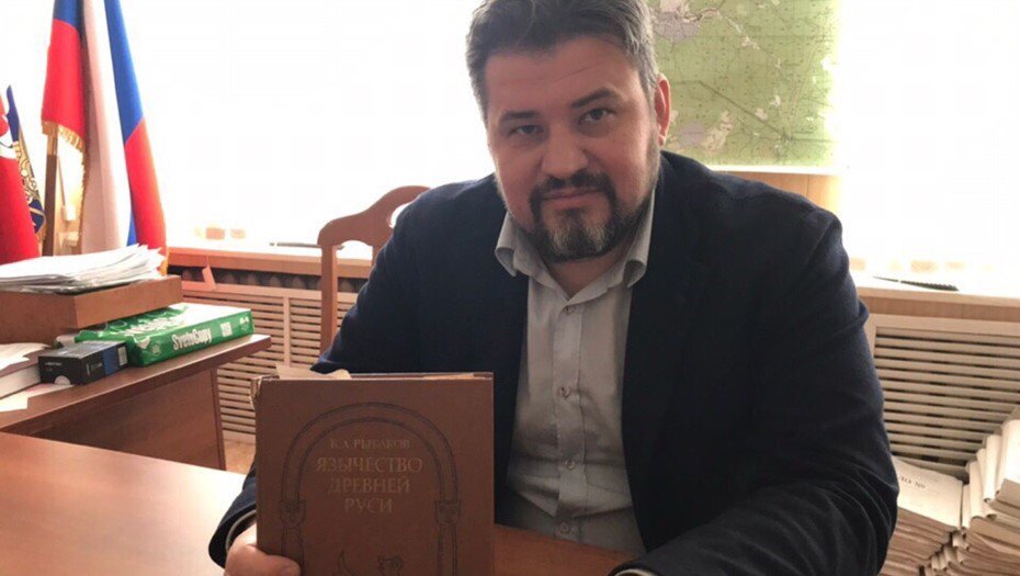 В Ленинградской области сотрудники ФСБ задержали троих чиновников за махинации с землёй