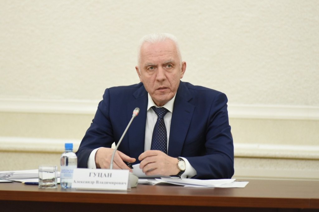 Полномочный представитель президента в СЗФО провёл личный приём граждан