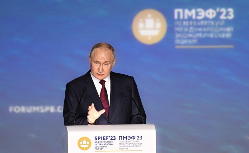 Выступление президента России Владимира Путина на площадке ПМЭФ-2023. Главное.