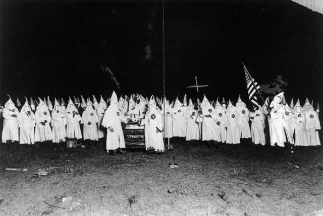 НАРРАТИВЫ #1. Ку-клукс-клан и его двойники