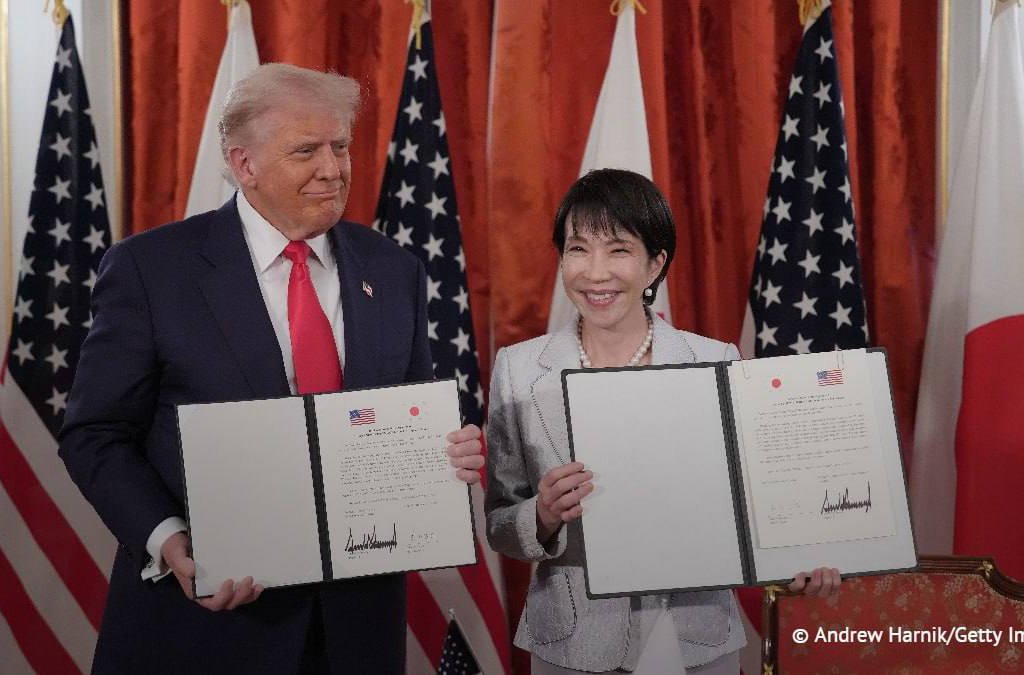 Премьер-министр Японии Санаэ Такаити выдвинул кандидатуру Дональда Трампа на соискание Нобелевской премии мира 2026 года